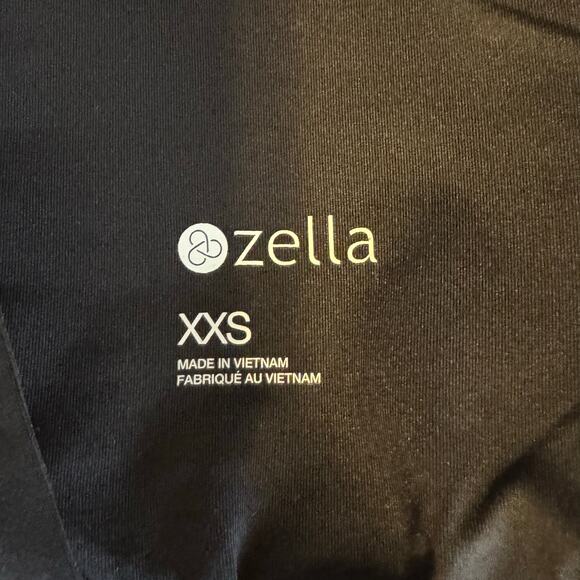 Zella Strength Crop Asymmetric Tank Women’s 2XS Navy Mirage Texture NWT - Picture 5 of 5